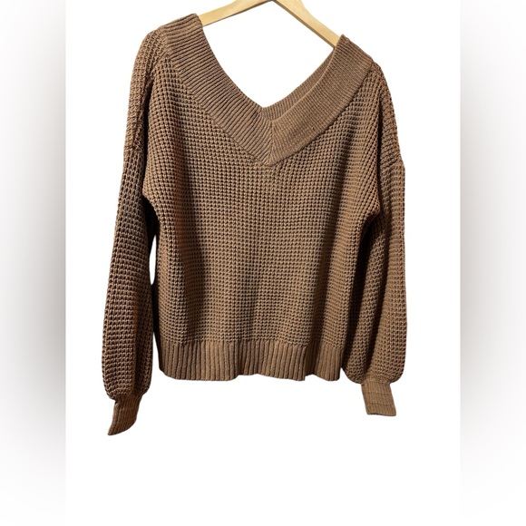 Mod Boutique Sweaters - Mod Boutique Women Brown sweater pop bell sleeve Modern & Unique Size S